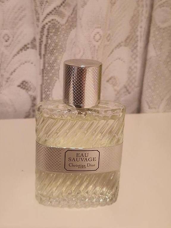 Profumi & Eau de Toilette: DIOR Eau Sauvage Eau de Toilette – Usato da Gurmels venduto da M4ZEN