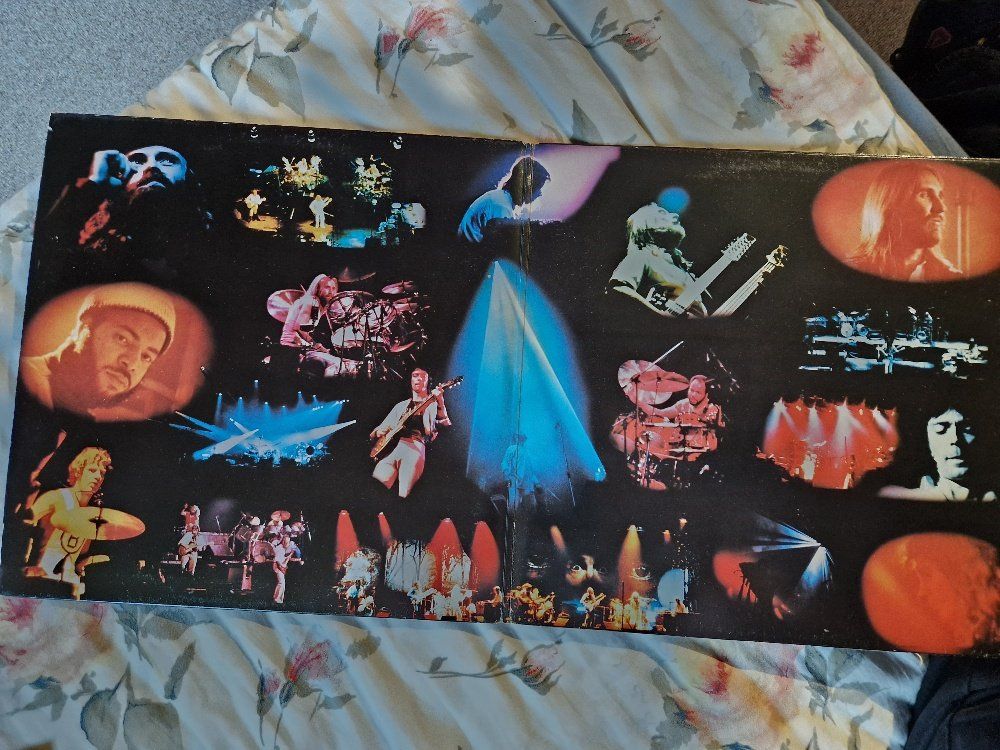 Dischi in vinile: Genesis – Seconds Out – Usato da Brittnau venduto da Zibu 2