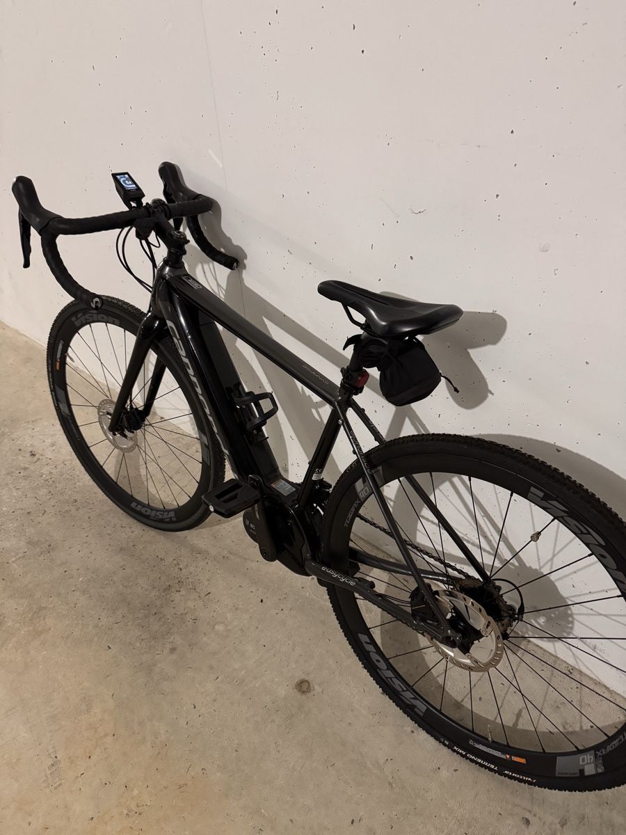 Cannondale Velos: Vélo de course électrique  – Gebraucht aus Vandoeuvres von nat_9gg8 4