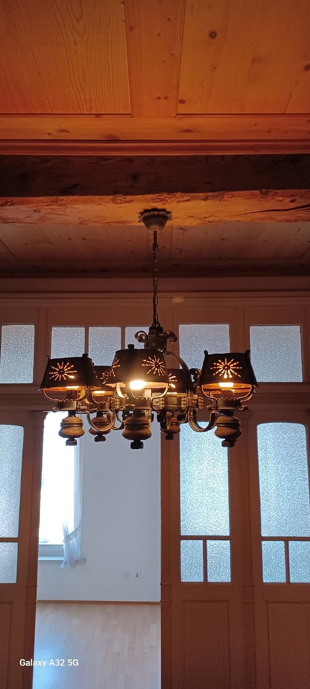 Lampadari & plafoniere: Rustikale Holz-Lampe, Landhausstil, Durchmesser 75 cm – Usato da Neuhausen am Rheinfall venduto da knuddel-kuschel