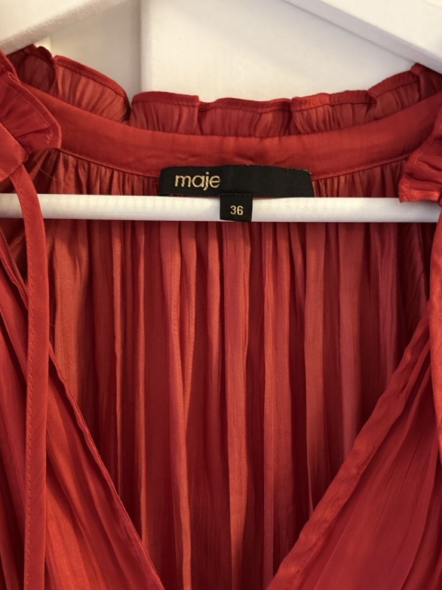 Maje Robes: Maje Kleid rot Grösse 36 Polyester – D'occasion à Luzern par One0911 1