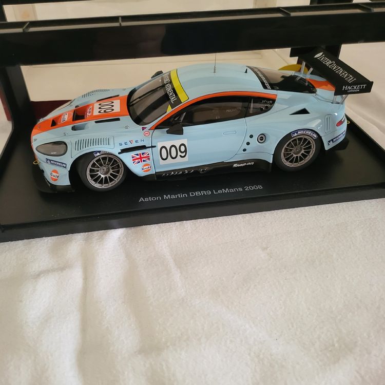 Aston Martin DBR9 Le Mans 2007 - Solido 1/18 - Miniature D'Occasion
