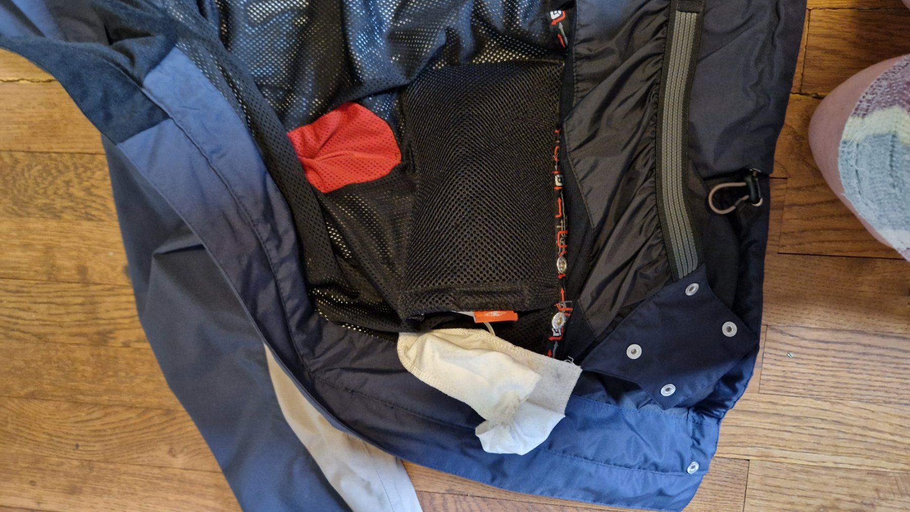 Jacken: Snowboard Jacke Below Zero Herren XS – Gebraucht aus Wetzikon ZH von mic_w8nf 7