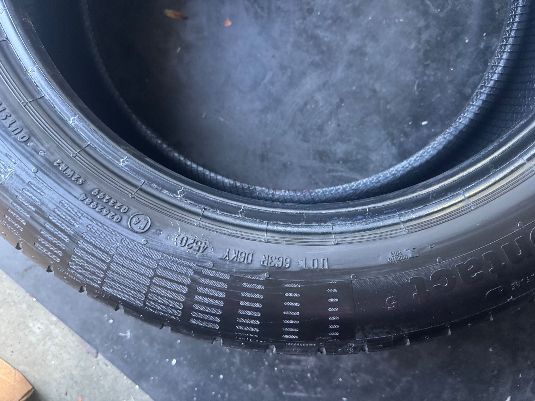 Continental Pneumatici & Ruote complete: 215/55R17 – Usato da Widen venduto da Dinero02 7