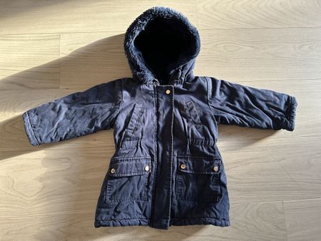 Jolie veste d’automne cintrée Jacadi bleu marine fourrée à l
