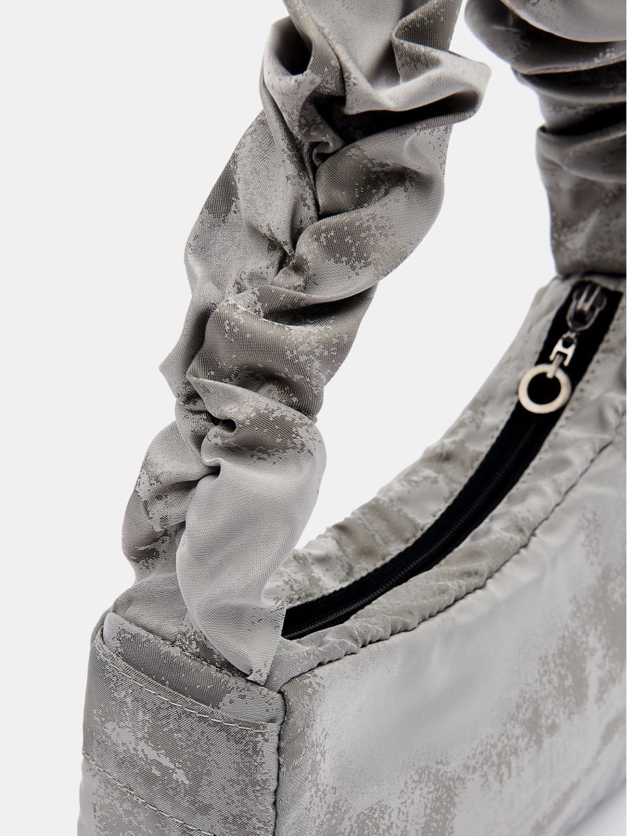Borse da donna: Silver Shoulder Bag - Kata Haratym sample – Nuovo (secondo la descrizione) da Meilen venduto da KatKatHar 4