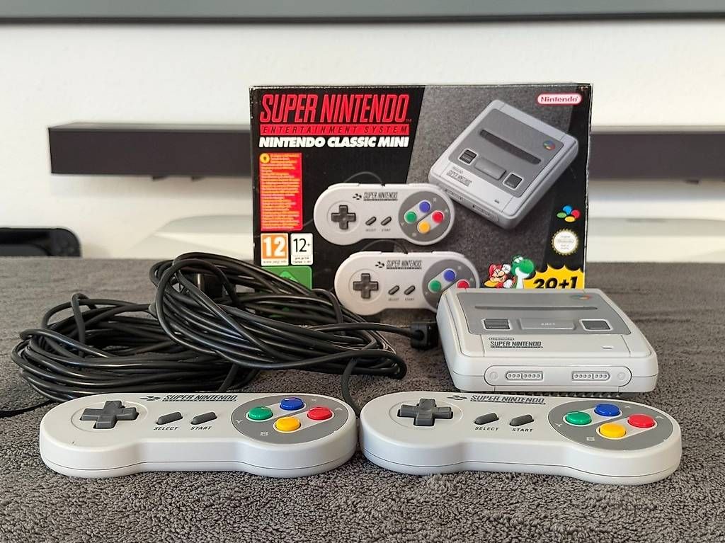 Consoles: Nintendo SNES Mini OVP – D'occasion à Luzern par AleFreddo 2