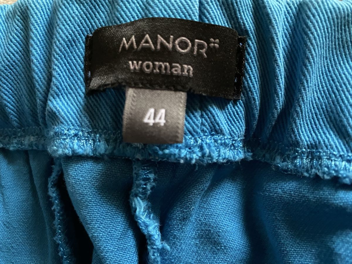 Manor Pantaloni: Pantalon bleu MANOR, taille 44 – Usato da Geneve venduto da Monthoux13 1