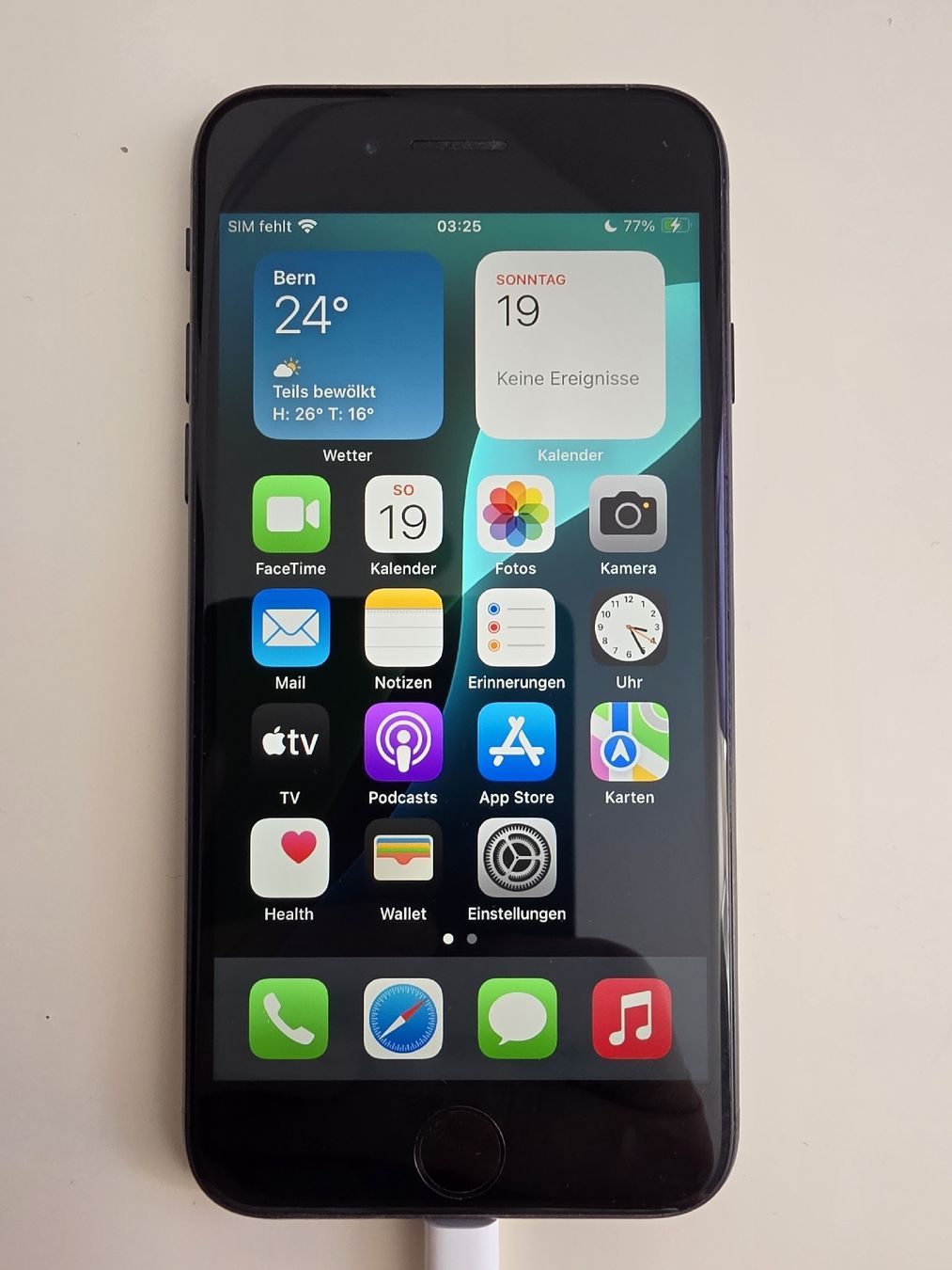Apple Handys / Smartphones: Iphone SE (2020) 128GB – Gebraucht aus Balsthal von Nemesis85