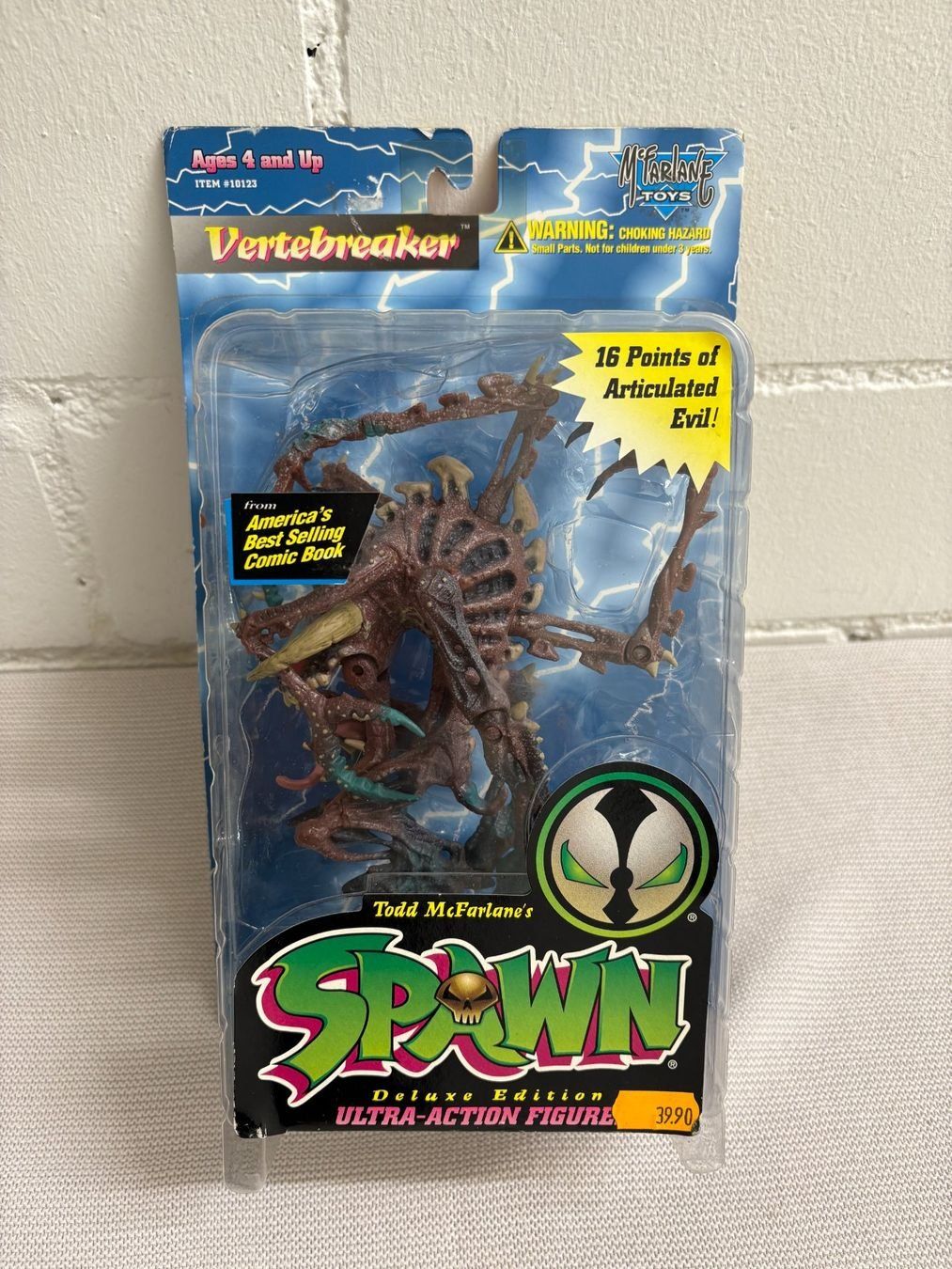 Statuette: Todd McFarlane Spawn Vertebreaker Ultra Action Figur 1995 – Usato da Ottenbach venduto da TimelessEmotions. 2