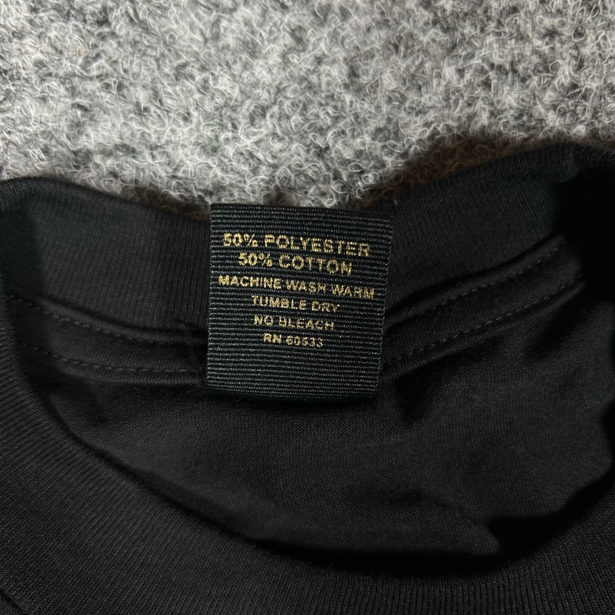 T-shirt: Camel vintage black – Nuovo (secondo la descrizione) da La Sagne NE venduto da Matlasape 2