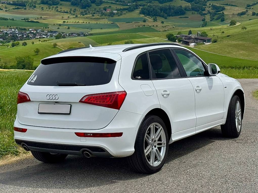 Autos: AUDI Q5 S line – Gebraucht aus Gansingen von H351 1