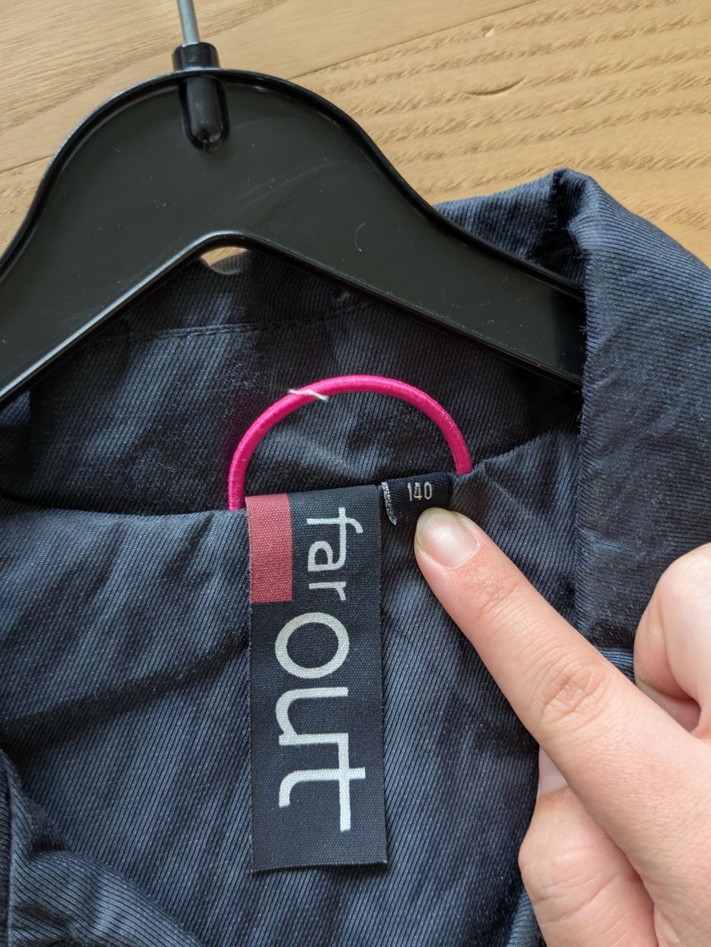 Vestes & Manteaux: Mädchen Mantel Grösse 140 dunkelblau – D'occasion à Teufen AR par eva_6s5f 3
