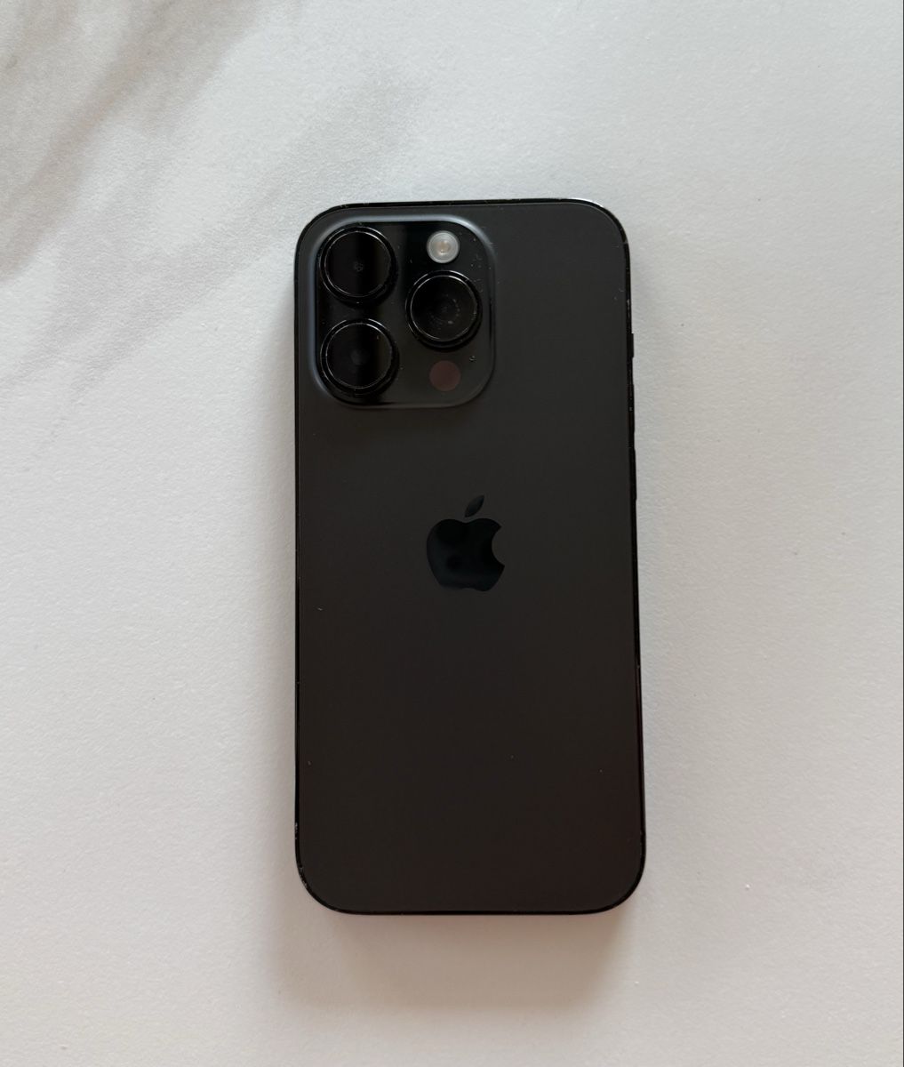 Apple Telefoni cellulari / Smartphones: Gebrauchtes iPhone 14 Pro 256GB Space Grau – Usato da Volketswil venduto da Edgar.Hessler 1
