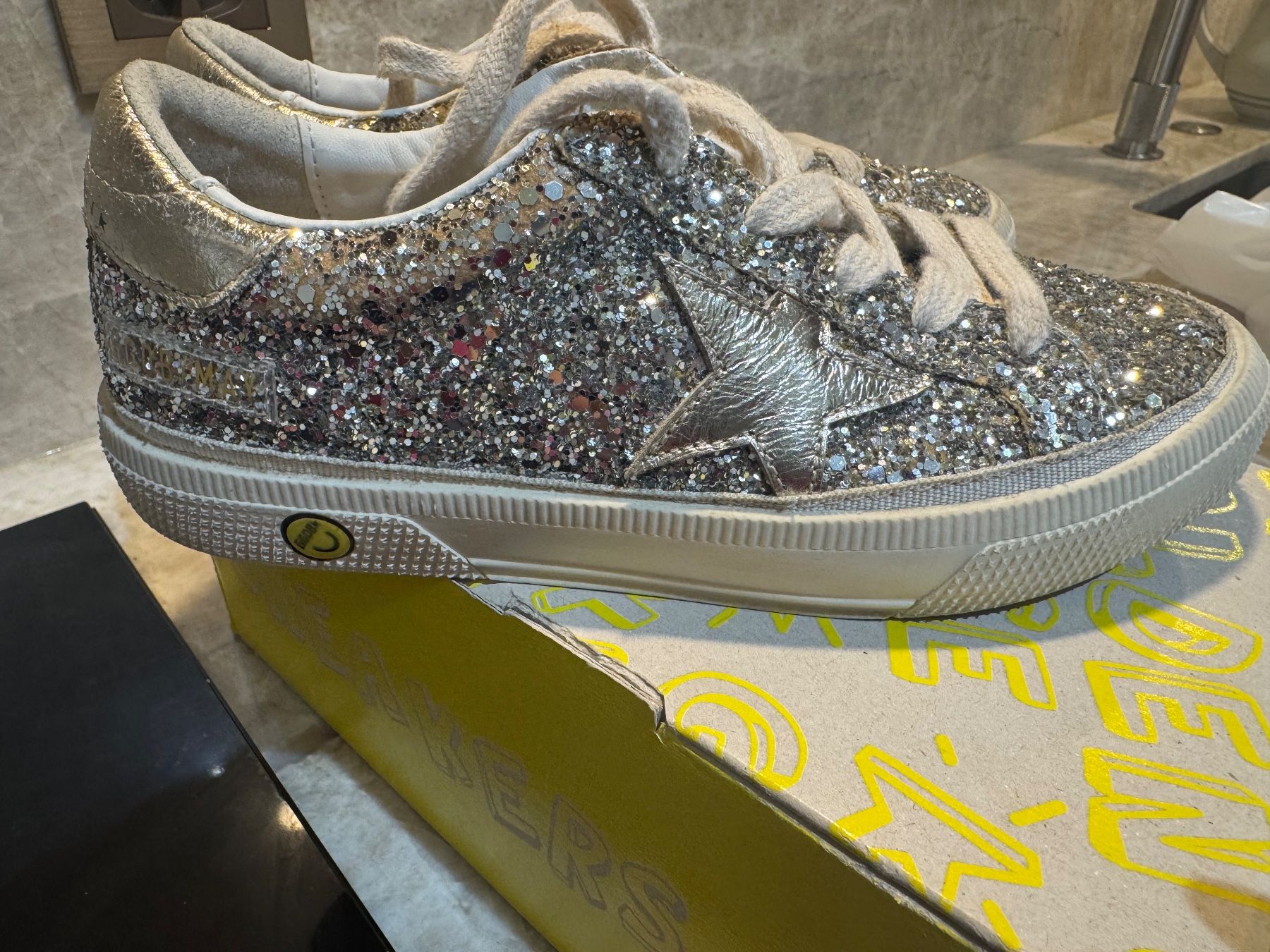 Golden Goose Scarpe per ragazze: Basket Golden Goose T32 – Usato da Conches venduto da chn_hgl6 8