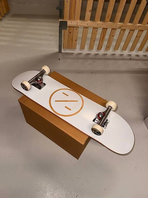 Skateboards: [NEUF] Skateboard Complet Nozbone – Gebraucht aus Chavannes-Renens von Ty_no 1