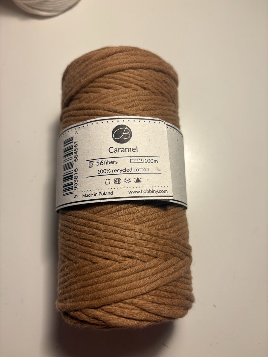 Cordelettes & Fils: Bobbiny Makramee Garn • Caramel • 3mm • neu – Neuf avec emballage d'origine à Flumenthal par algr4444 1