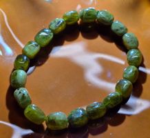 💚 Grünes Granat-Armband 💚 B
