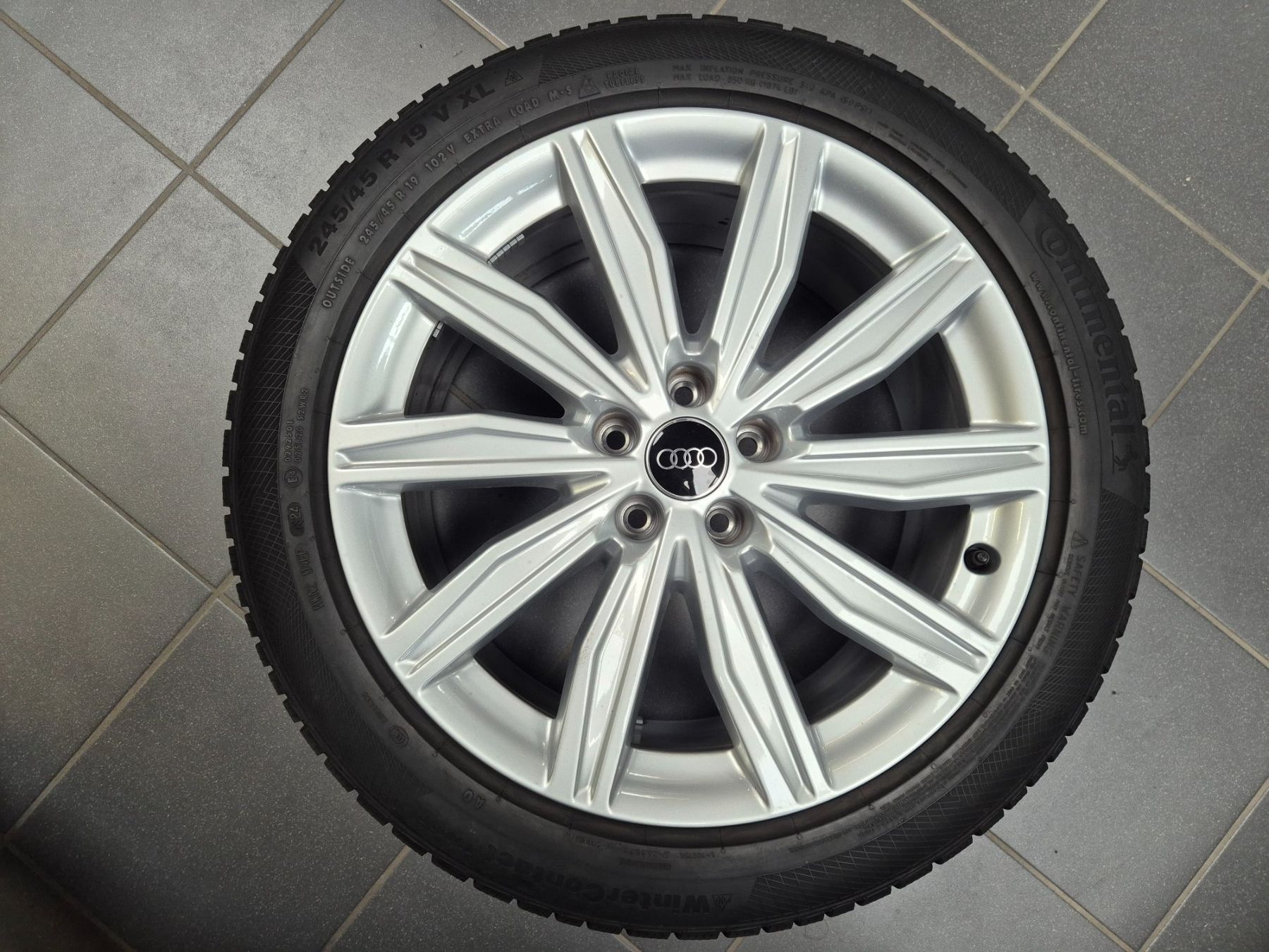 Audi Pneumatici & Ruote complete: Winterräder 19" Audi A6 / S6 – Usato da Winterthur venduto da WEWi-Ersatzteile 1