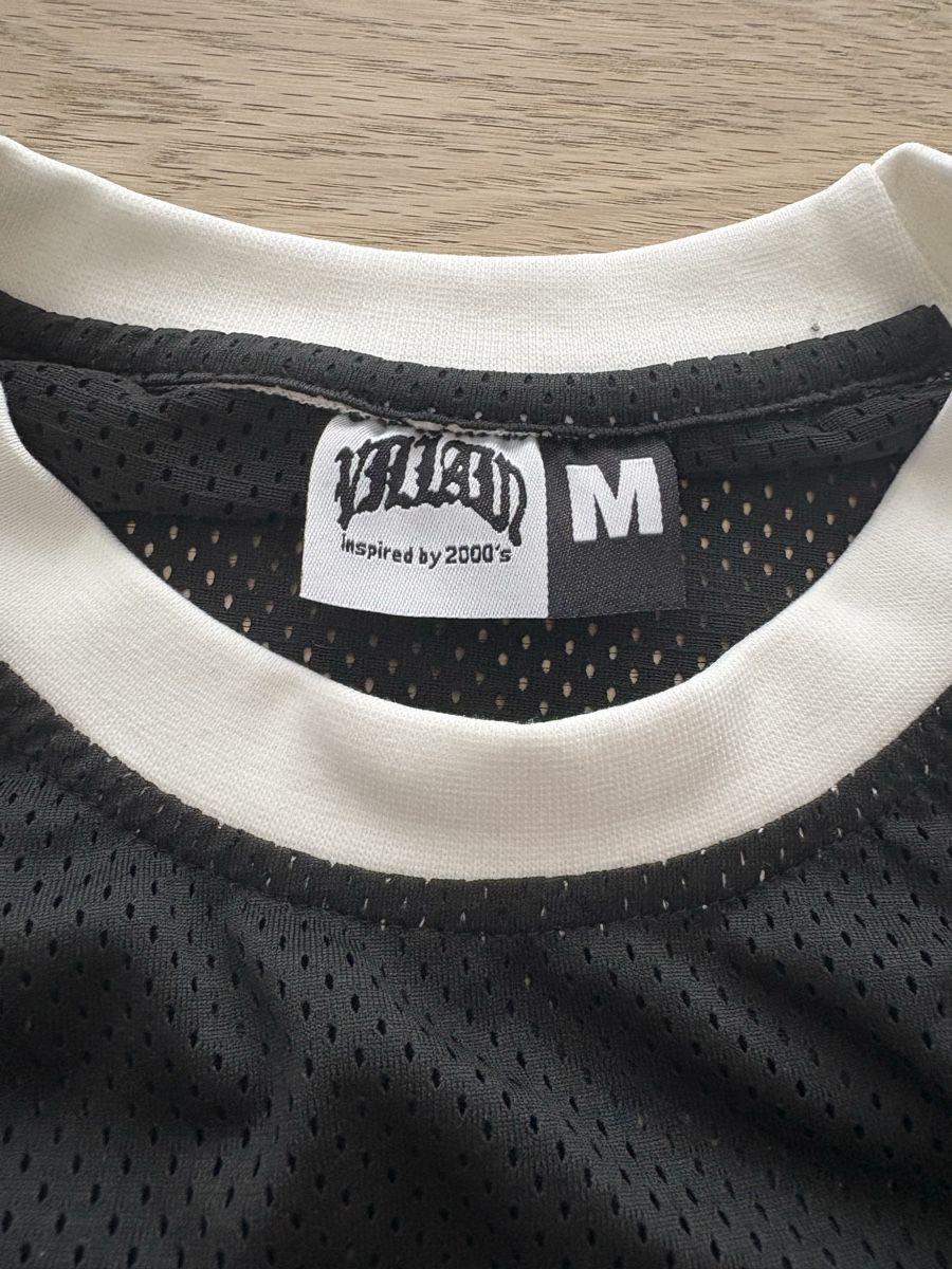 T-shirts: Villain World Jersey – D'occasion à Domat/Ems par tim_lq6b 2