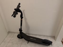Segway Ninebot E2 Pro E-Scooter Top Zustand für Frühling!