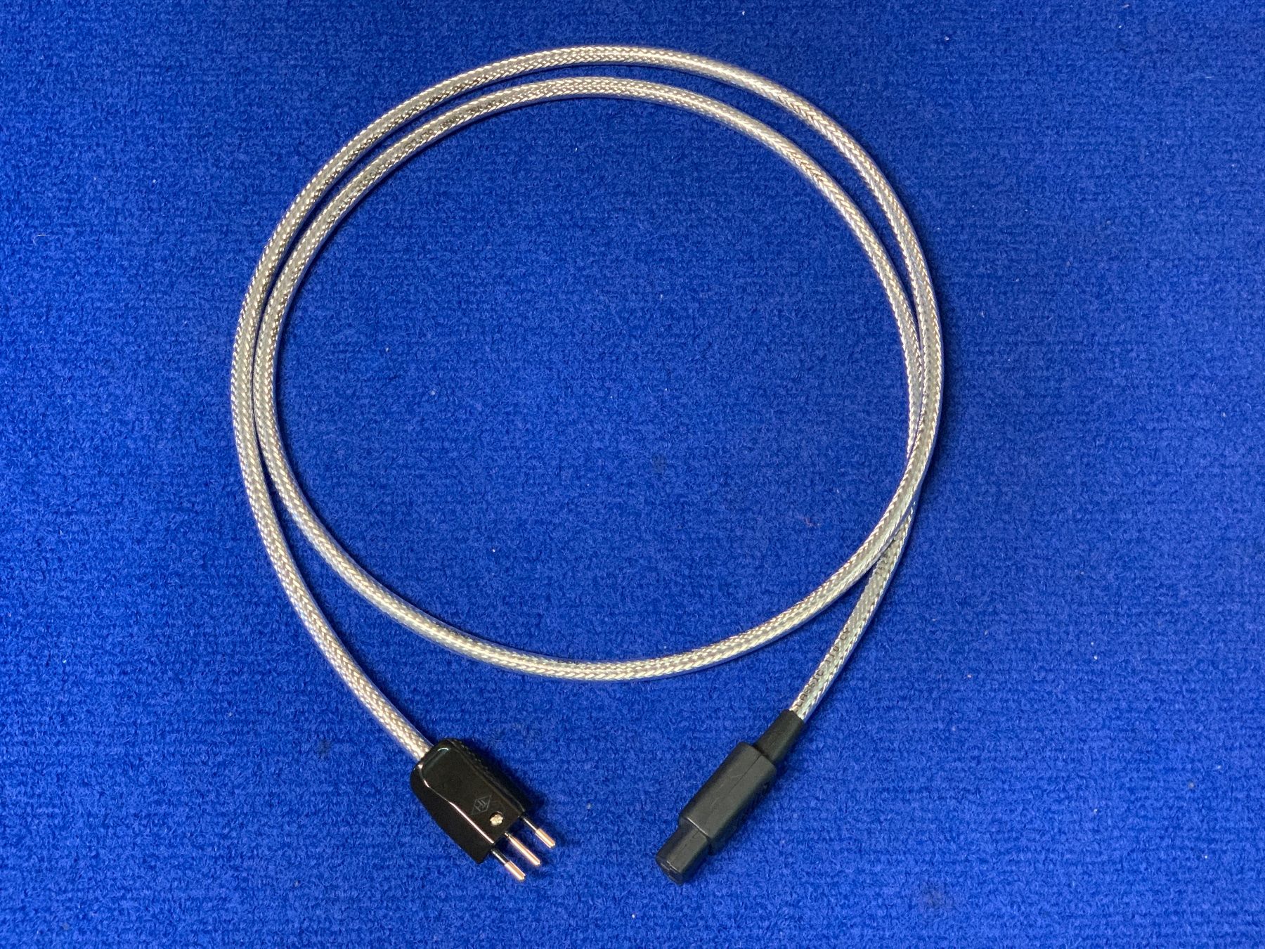 Câbles: Highend Netzkabel mit Schirm – Neuf (Voir description) à Rosshäusern par HighendSolutions