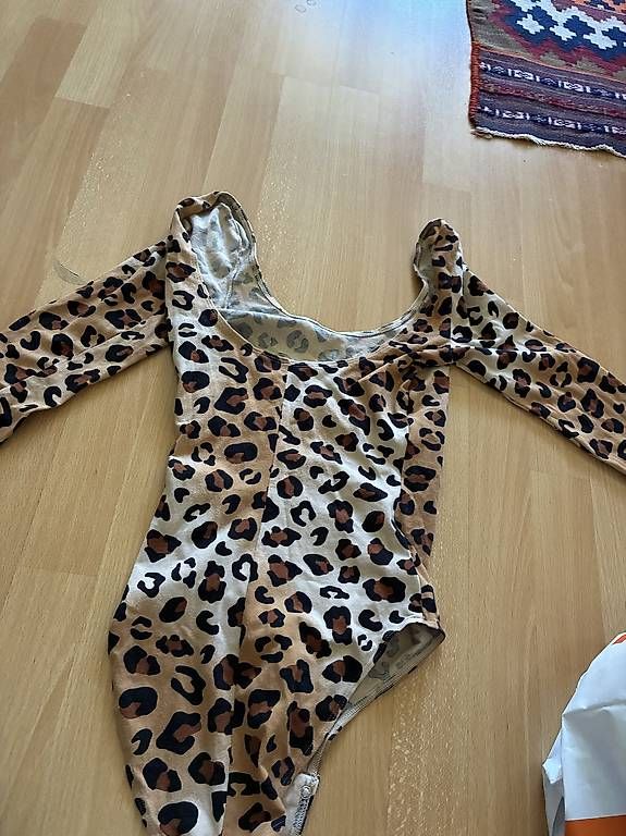 Monki Top: Leopard Body Langarm Animal Print – Usato da Bern venduto da n-dine 4