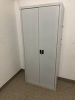 Metallschrank grau