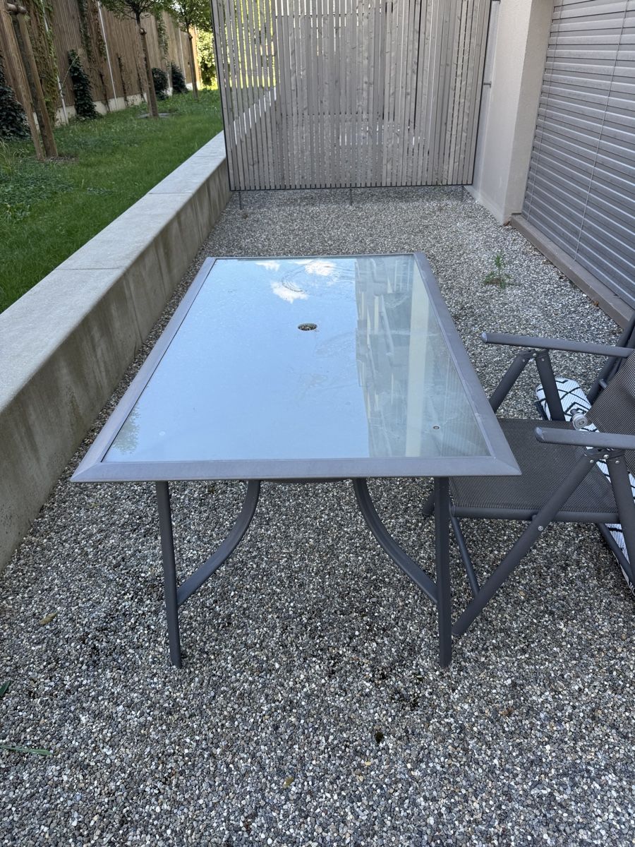 Jysk Set di tavolo e panche: Gartentisch mit 4 Stühle – Usato da Kreuzlingen venduto da Patty81 1