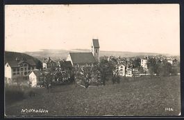 Wolfhalden, Die Kirche von der Wiese aus