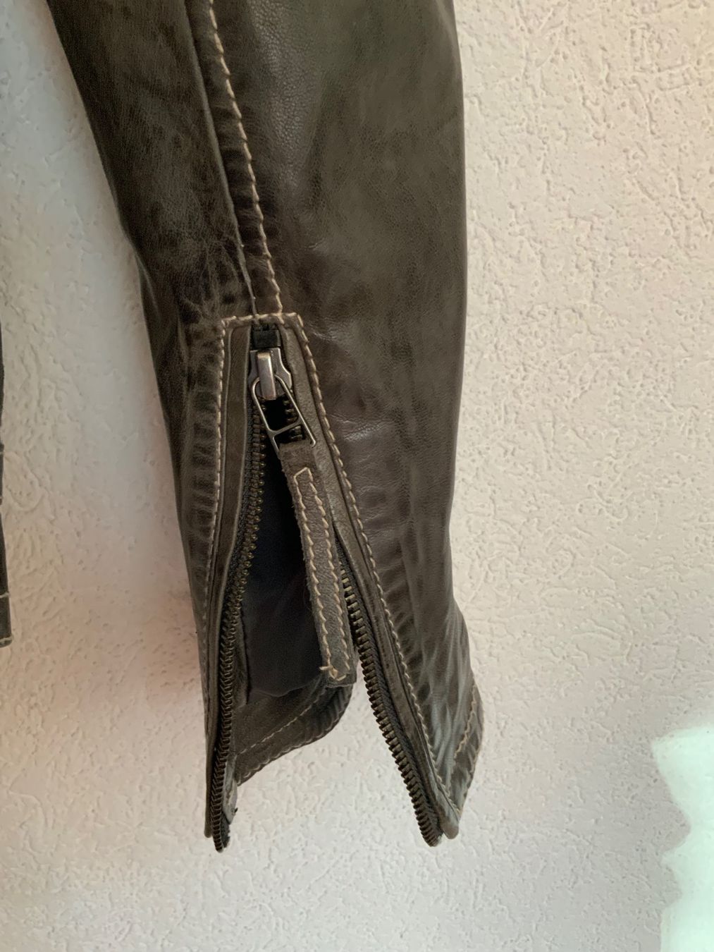 Giacche: Alprausch Lederjacke, M – Usato da Mönchaltorf venduto da Dolores13 4