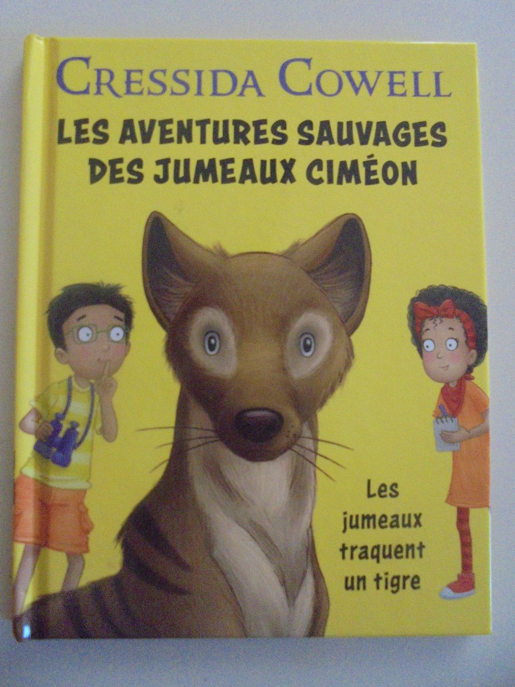Livres: " Les aventures sauvages des jumeaux Ciméon " , comme neuf – D'occasion à Crissier par Promopost
