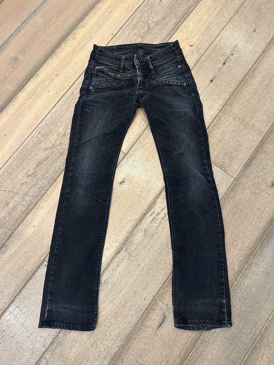 Levi's Jeans: Jean Levi's vintage noir/gris  – Gebraucht aus Signy von Chloe79
