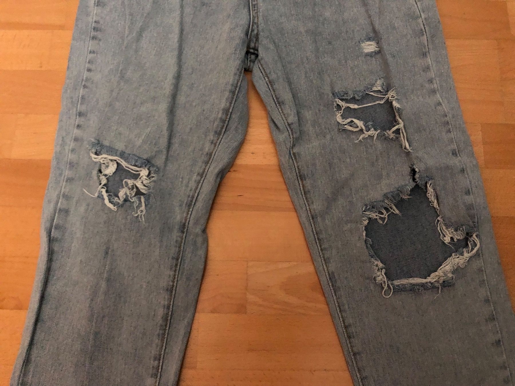 Shein Jeans: Jeans - Grösse M - SHEIN – Usato da Oberuzwil venduto da Tomsi_9 1