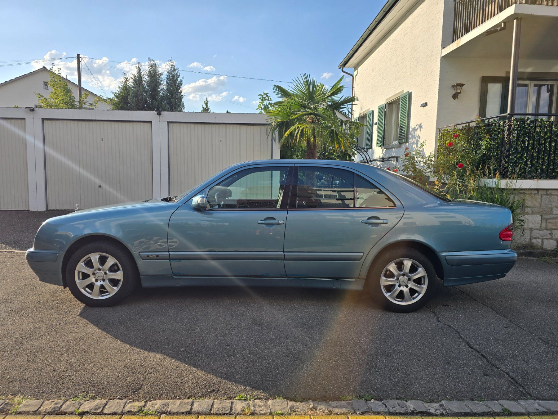 Mercedes-Benz Autos: Mercedes E220D – Gebraucht aus Wetzikon ZH von jet_c5m2 1