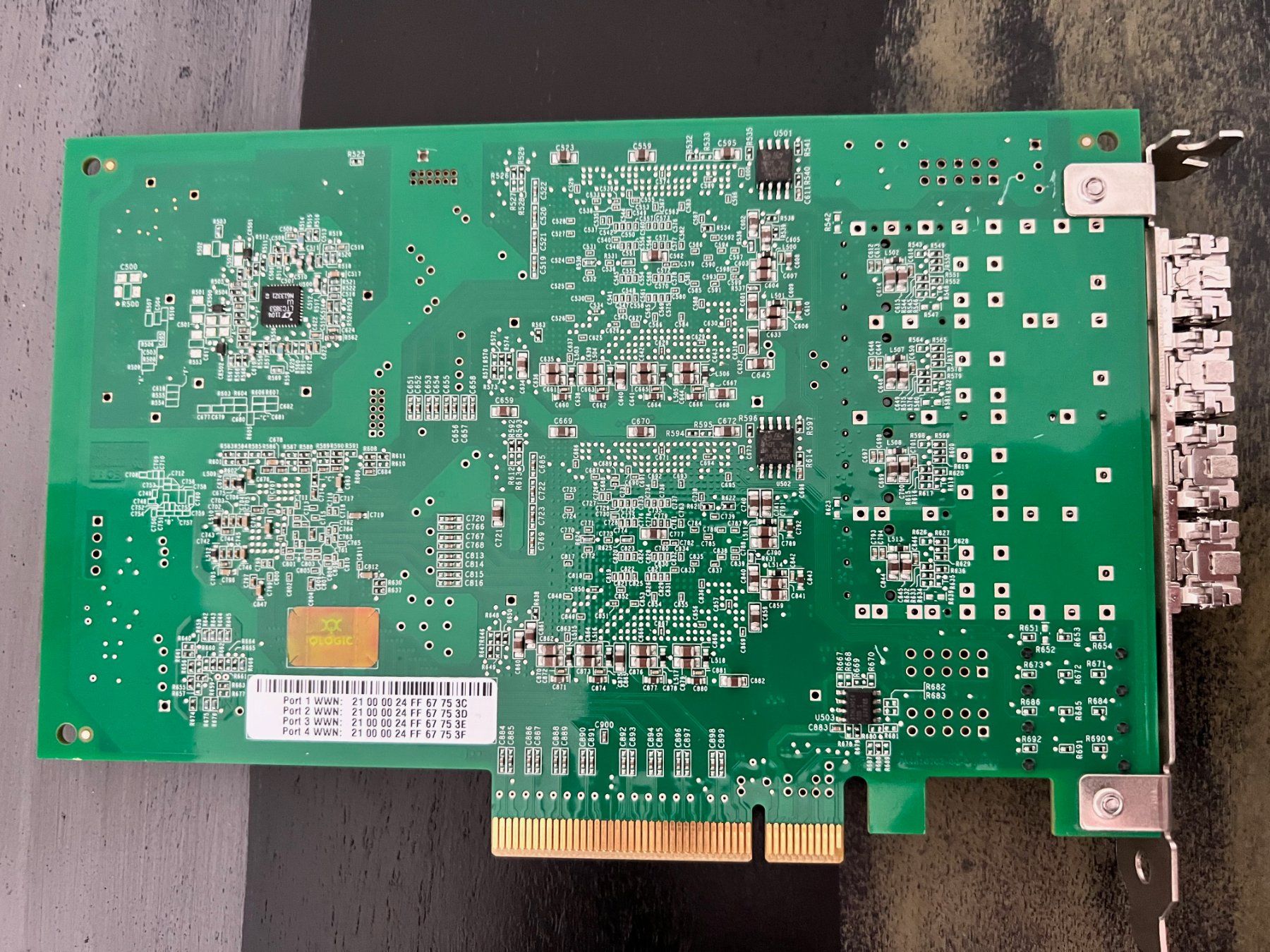 Unità & Adattatore: QLOGIC QLE2564 8GB PCI-E Quad Port HBA – Usato da Safenwil venduto da id234ms 2