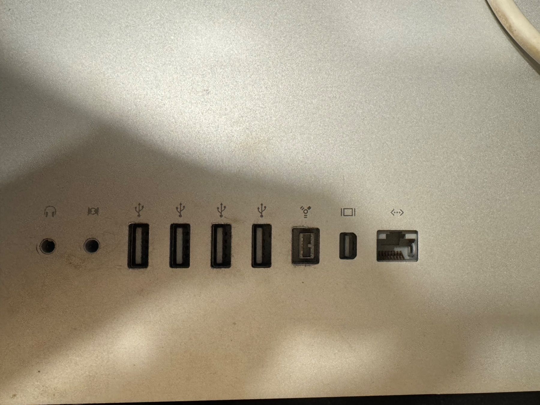 Apple PC: Apple iMac 21.5 Zoll – Usato da Schwerzenbach venduto da Cdl 6