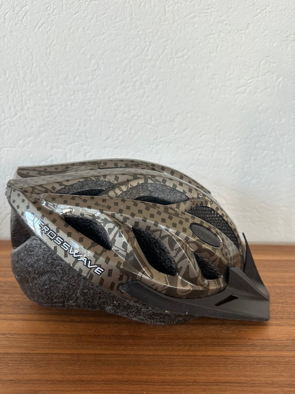 Crosswave Caschi: Casque vélo adolescent – Usato da La Chaux-de-Fonds venduto da brutus586 2
