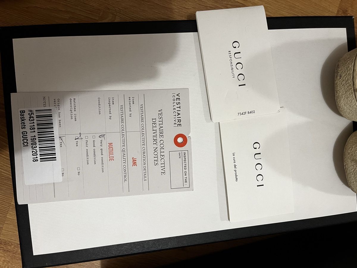 Gucci Chaussures femmes: Gucci Ace Schuhe, Gr. 35 1/2 – D'occasion à Zürich par zoh_26cj 2