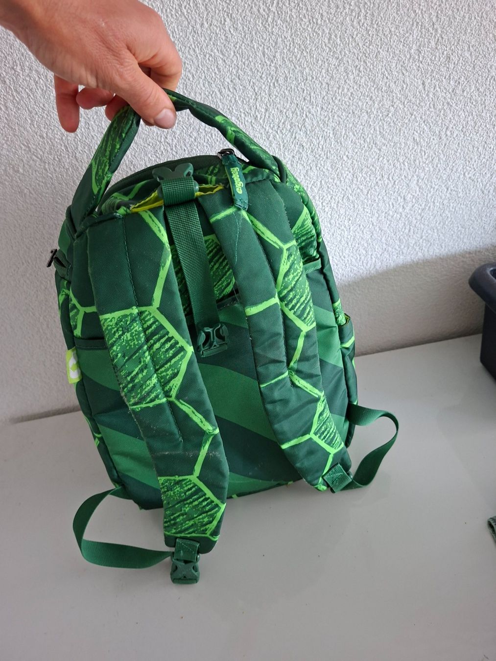 Ergobag Borse & Zaini: Schulsack von Ergobag mit dazugehörigem Turn-Rucksack – Usato da Birsfelden venduto da eliot08 6