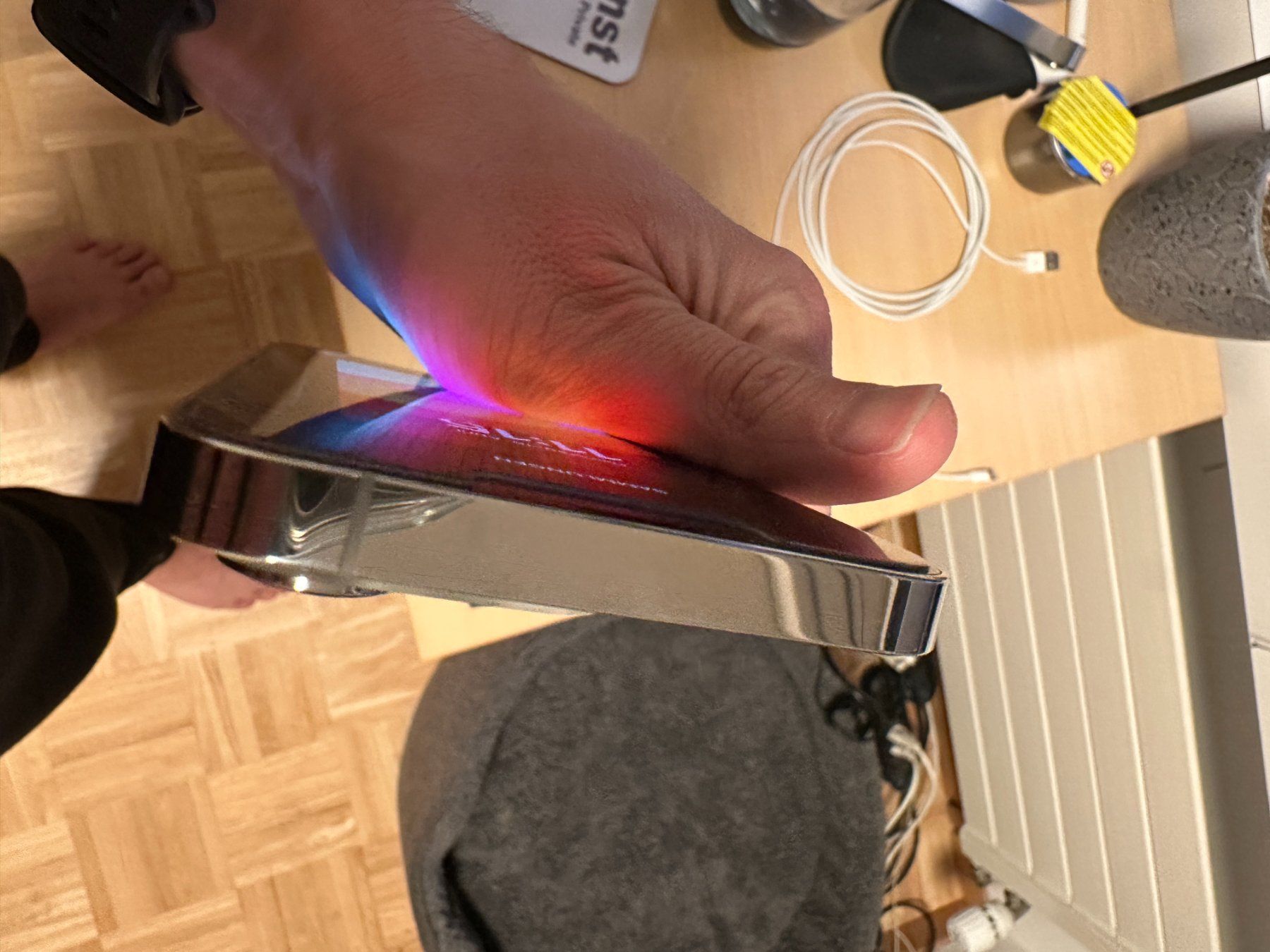Apple Handys / Smartphones: Apple iPhone 13 Pro, 128 GB, weiss – Gebraucht aus Neuenhof von  4