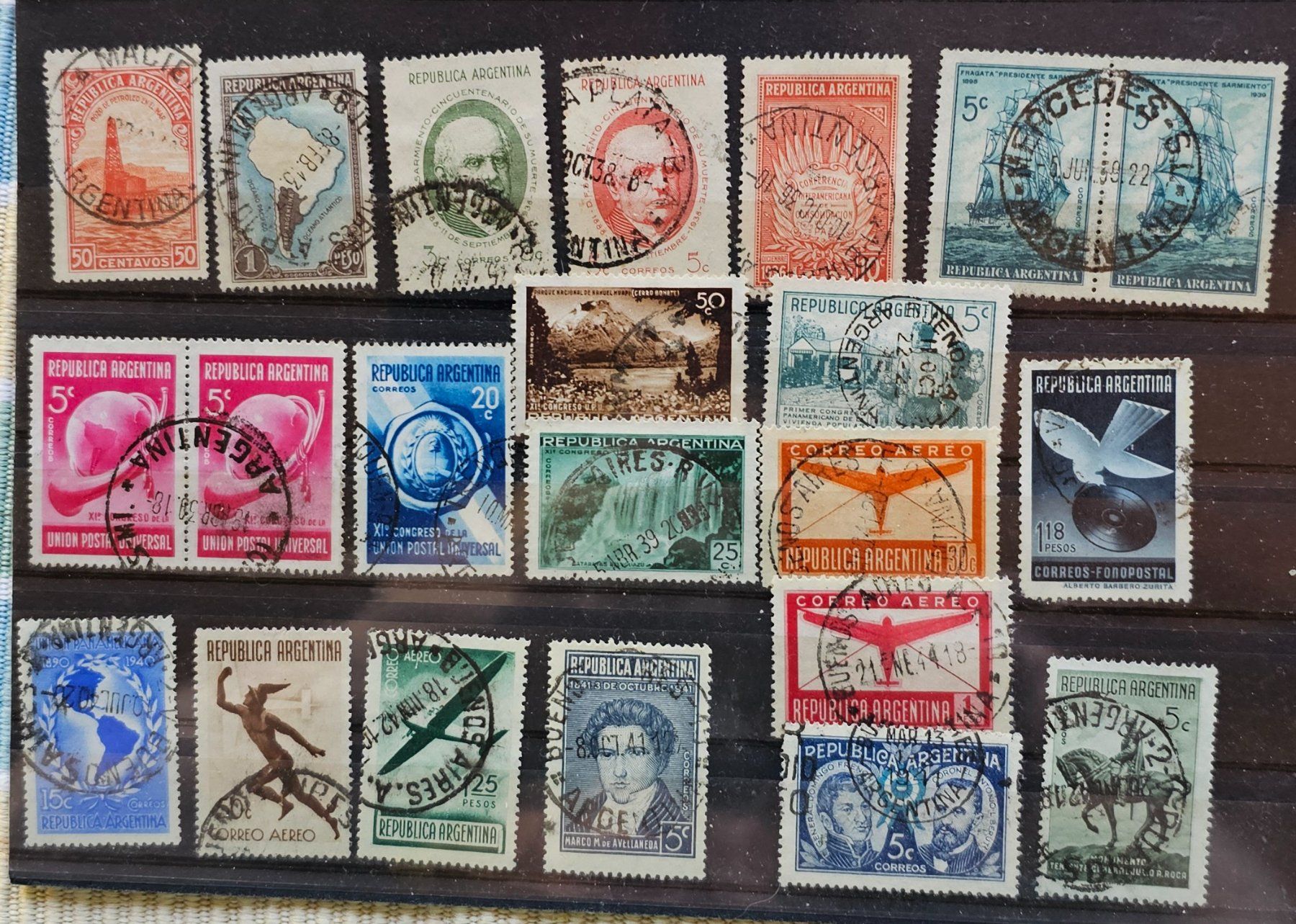 Tutti i francobolli: ARGENTINE timbres obl. 1935-41 – Usato da Les Valettes venduto da Nuba1