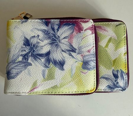 Handytasche mit Portemonnaie / Farbe Lila
