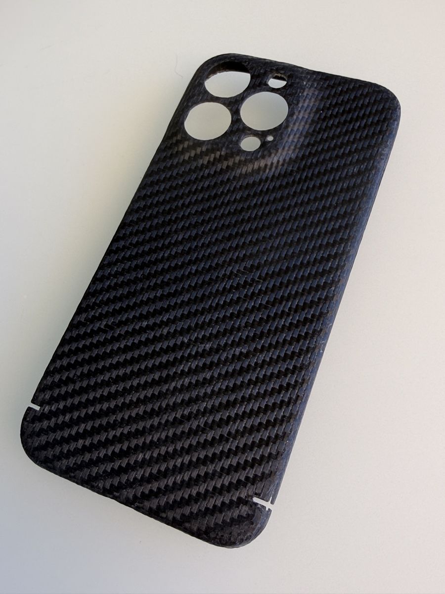 Apple Covers & Schutzfolien: Hülle iPhone 13 Pro Carbon nevox – Gebraucht aus Münchwilen TG von crazyfrog10
