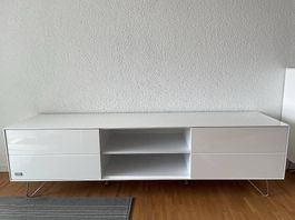 Lowboard