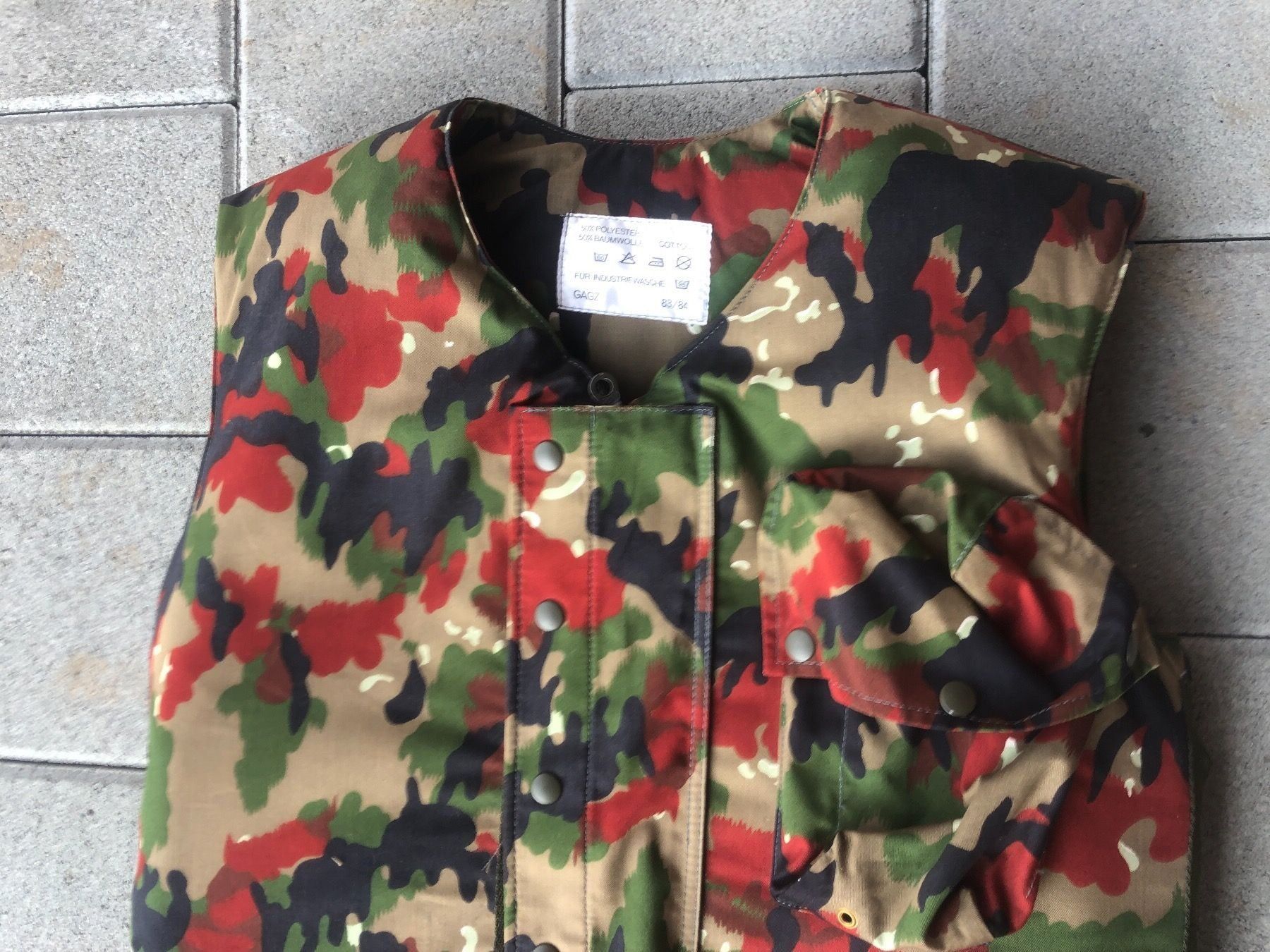 Schweizer Armee Uniformi: Splitterschutzweste Schweizer Armee Original – Usato da Gossau SG venduto da Puch-tech 1