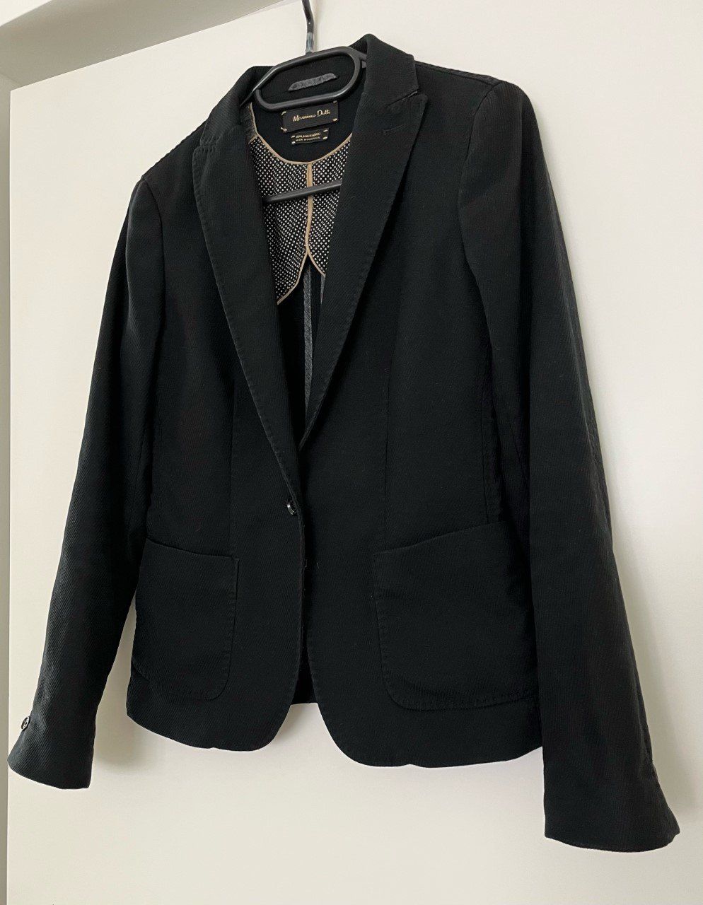 Massimo Dutti Vestes: Blazer von Massimo Dutti, Gr. 36, Farbe schwarz – Neuf (Voir description) à Triesen par dardaleni 2