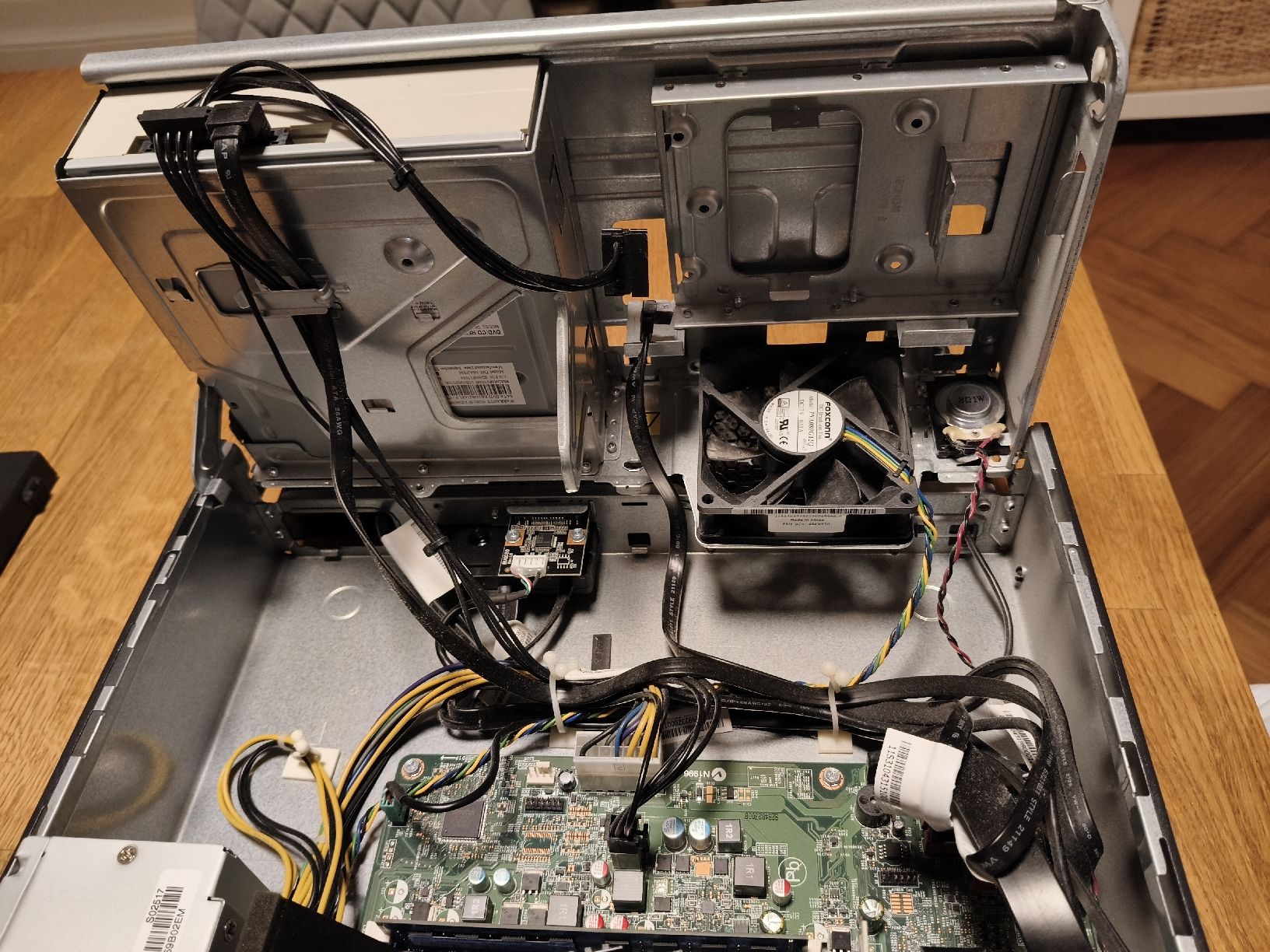 Lenovo PCs: Lenovo ThinkCentre E73 mit GTX 750 Ti OC – Gebraucht aus Wichtrach von Pentium98 4
