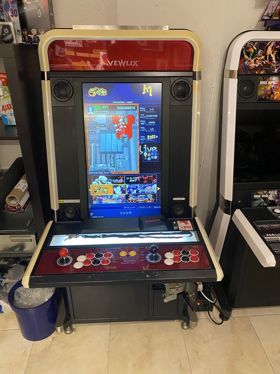 Slot Machine: Orginal vertical Vewlix – Usato da Davos Platz venduto da Roe69
