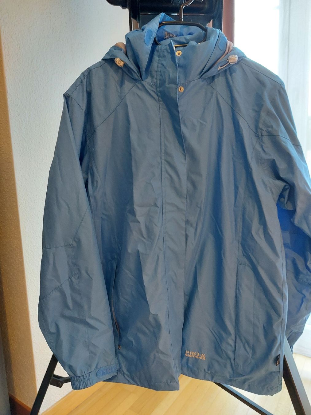 Element Giacche: Pro-X Elements Regenjacke, wasserdicht, Grösse 38 – Nuovo (secondo la descrizione) da Veltheim AG venduto da gave04 1